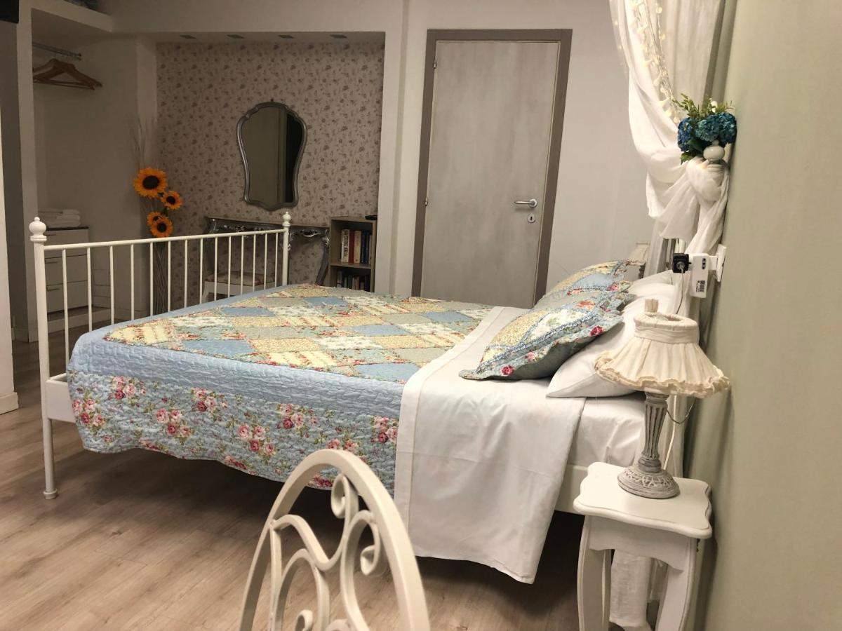 Residenza Fiori Di Grano Bed & Breakfast มิลาน ภายนอก รูปภาพ