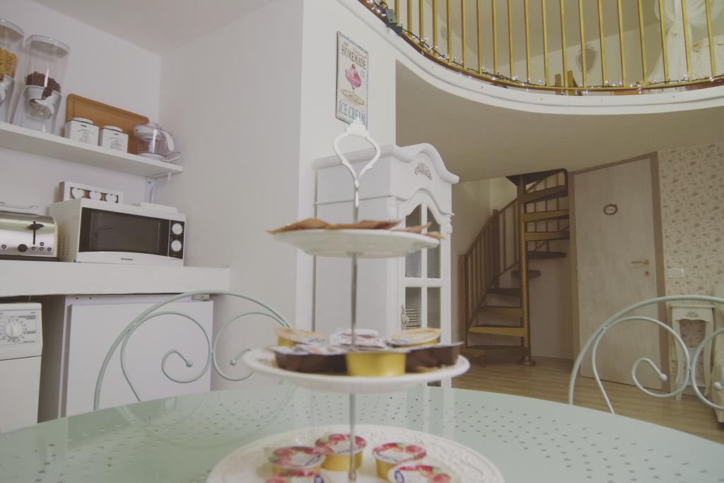Residenza Fiori Di Grano Bed & Breakfast มิลาน ห้อง รูปภาพ